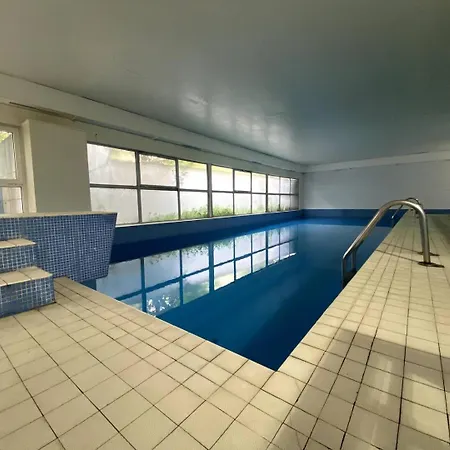 Apartment 3 Pieces Convention Avec Piscine Paris