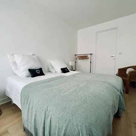 3 Pieces Convention Avec Piscine Appartement
